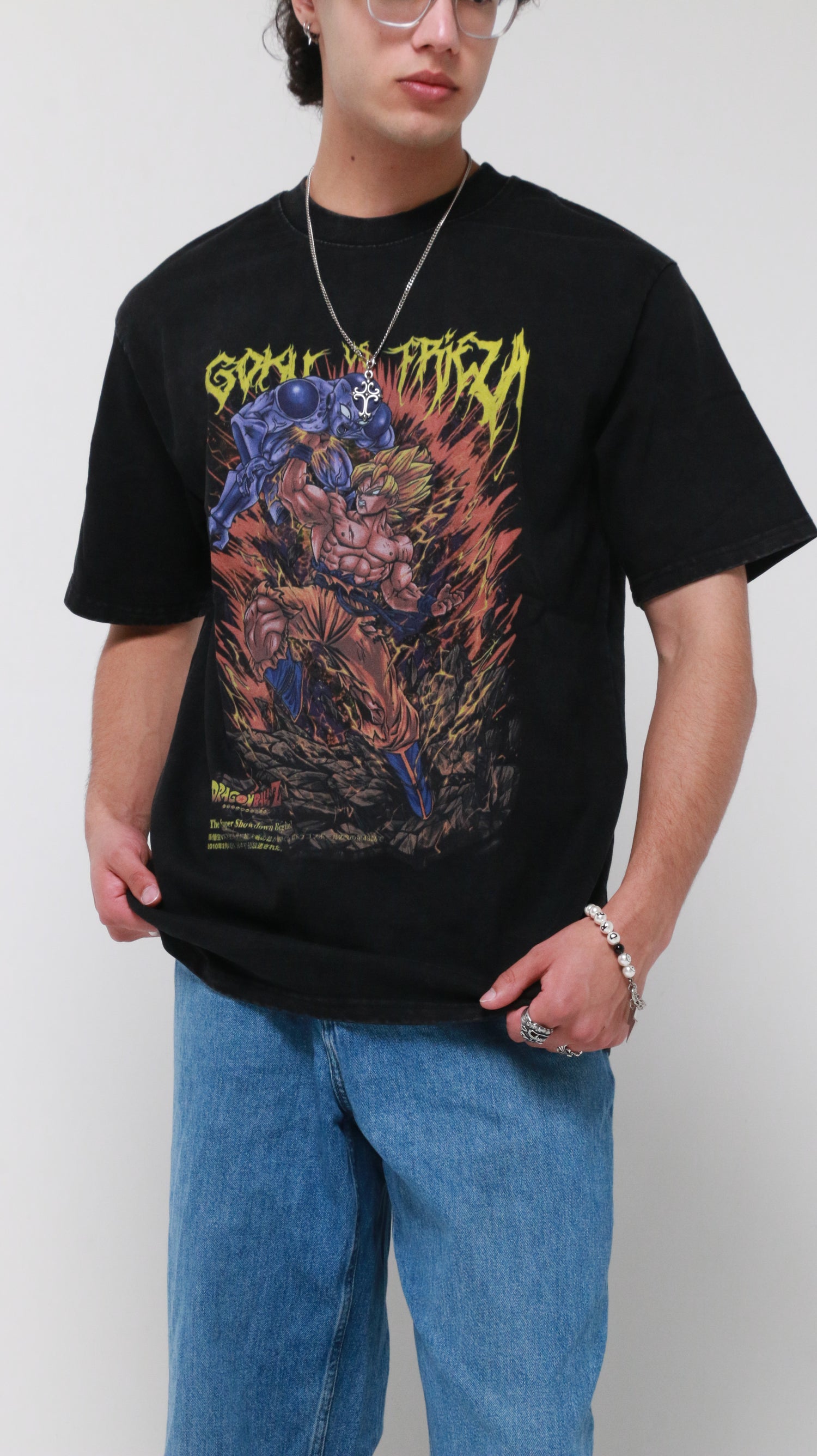 Vintage Style "Goku vs Frieza" T-Shirt