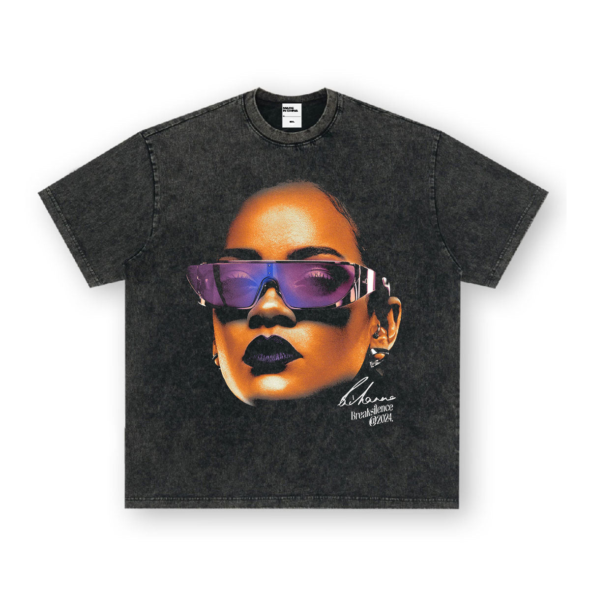 Rihanna - Graphic Tee