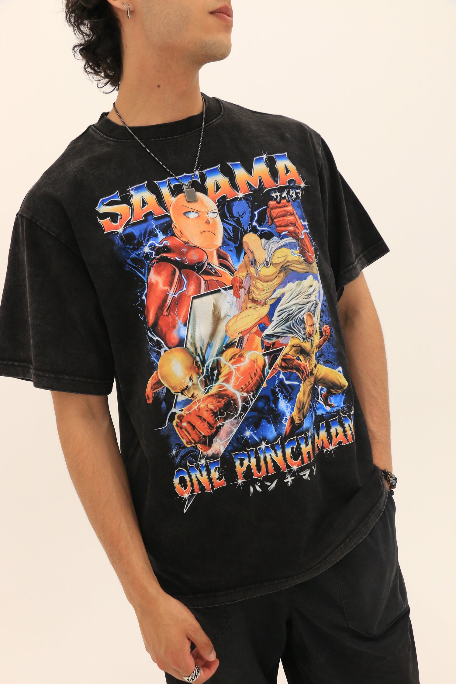 Saitama - Vintage Graphic Tee